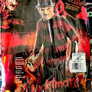Men’s Freddy Krueger Halloween Costume Size (XL)